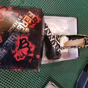 Fergalicious high heel peep toe shoes size 8